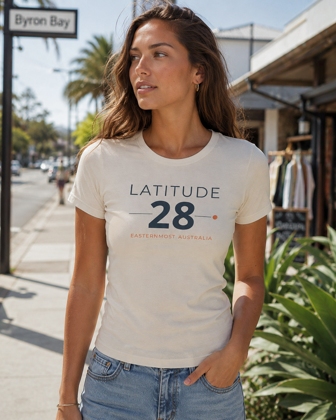 Women's fitted tee, natural